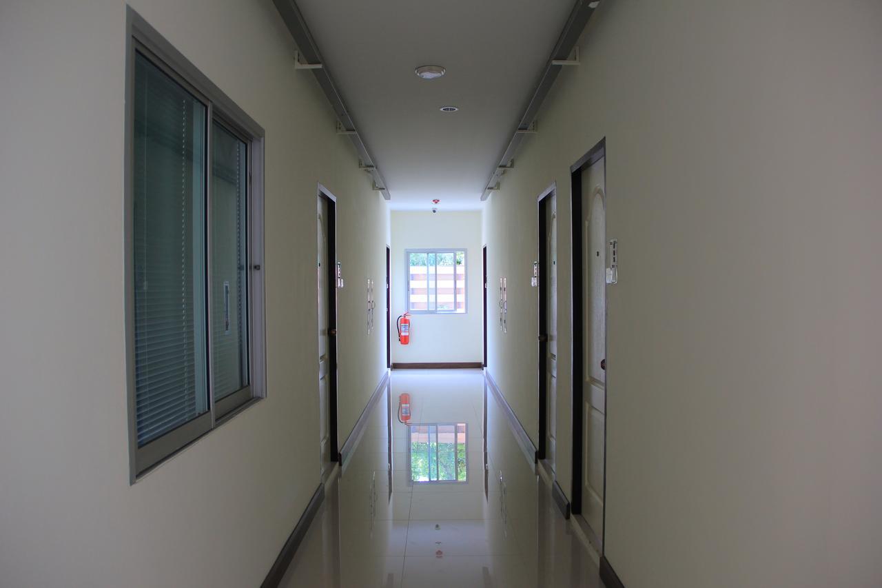 Thani Residence Chonburi Exterior photo